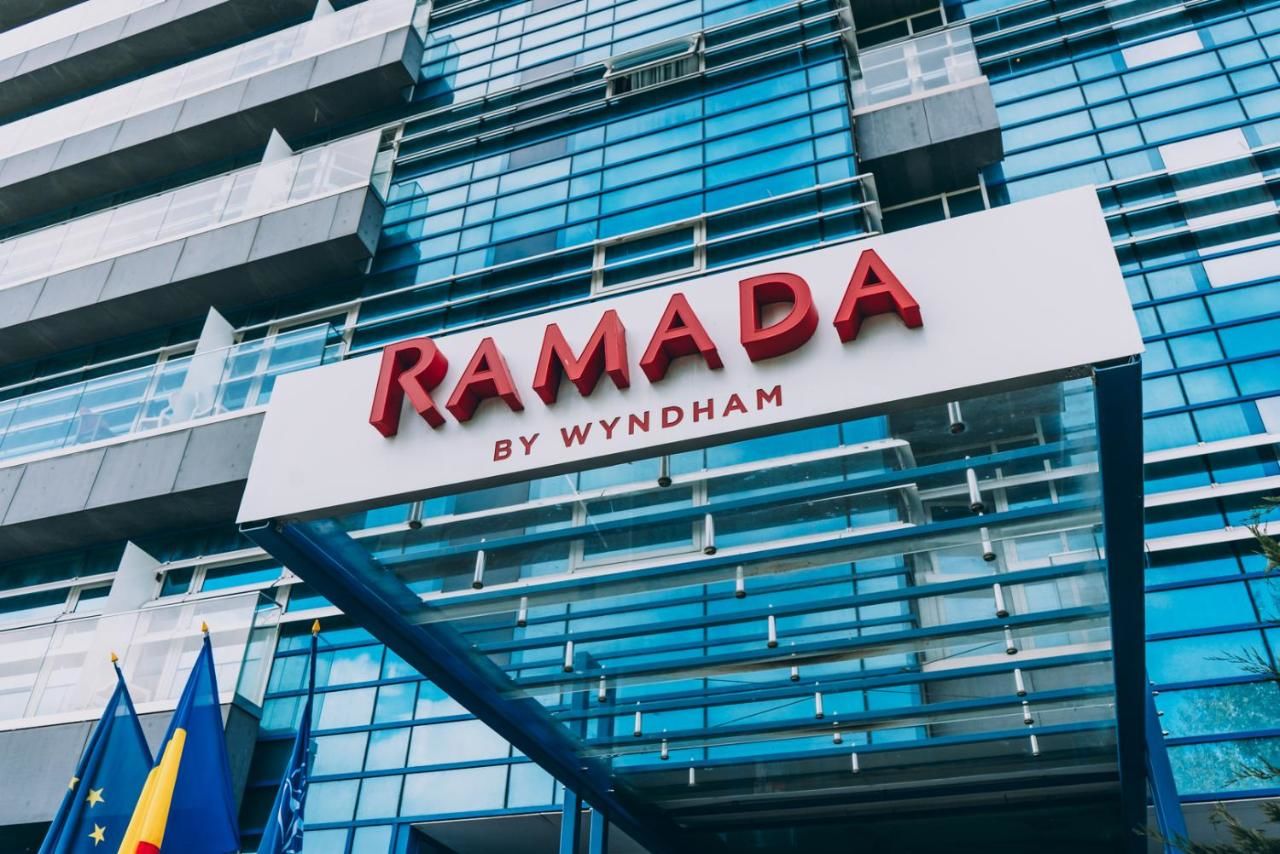 Отель Ramada by Wyndham Constanta Констанца-21